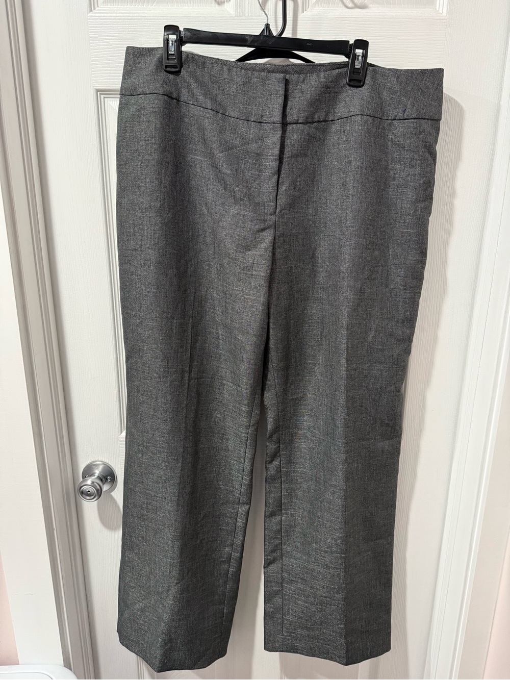 Kasper Classic Women's Gray Dress Pants, trousers, office, dressy casual.